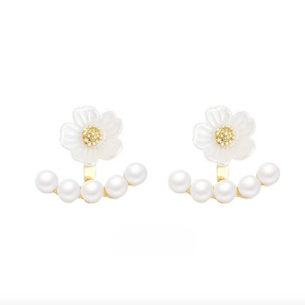 14K Gold Plated Blossom Flower-Shaped Faux Pearl Arc Curved Stud Womens Earrings